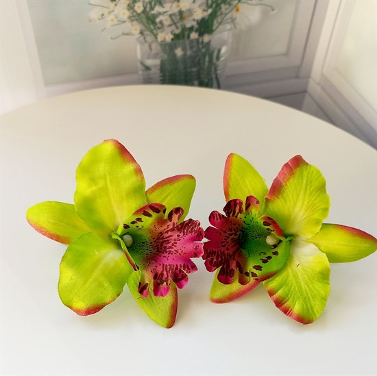 Комплект двух заколок "Тропический цветок Орхидея", зеленый - фото 9979