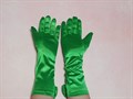 Детские перчатки атласные длинные с бантиком, зеленые - фото 5594