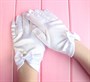 Детские перчатки с бусинкой, белые, 2-4 года - фото 6757