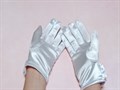 Детские перчатки атлас, Короткие с бантом, белые - фото 7233