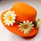 Шляпка-заколка оранжевая и светло-желтые ромашки - фото 9797